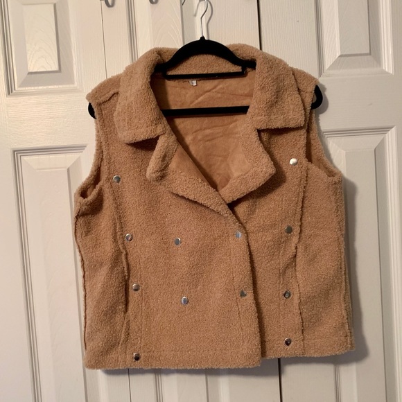 Faux fur teddy snap front vest (sm) - Picture 1 of 5
